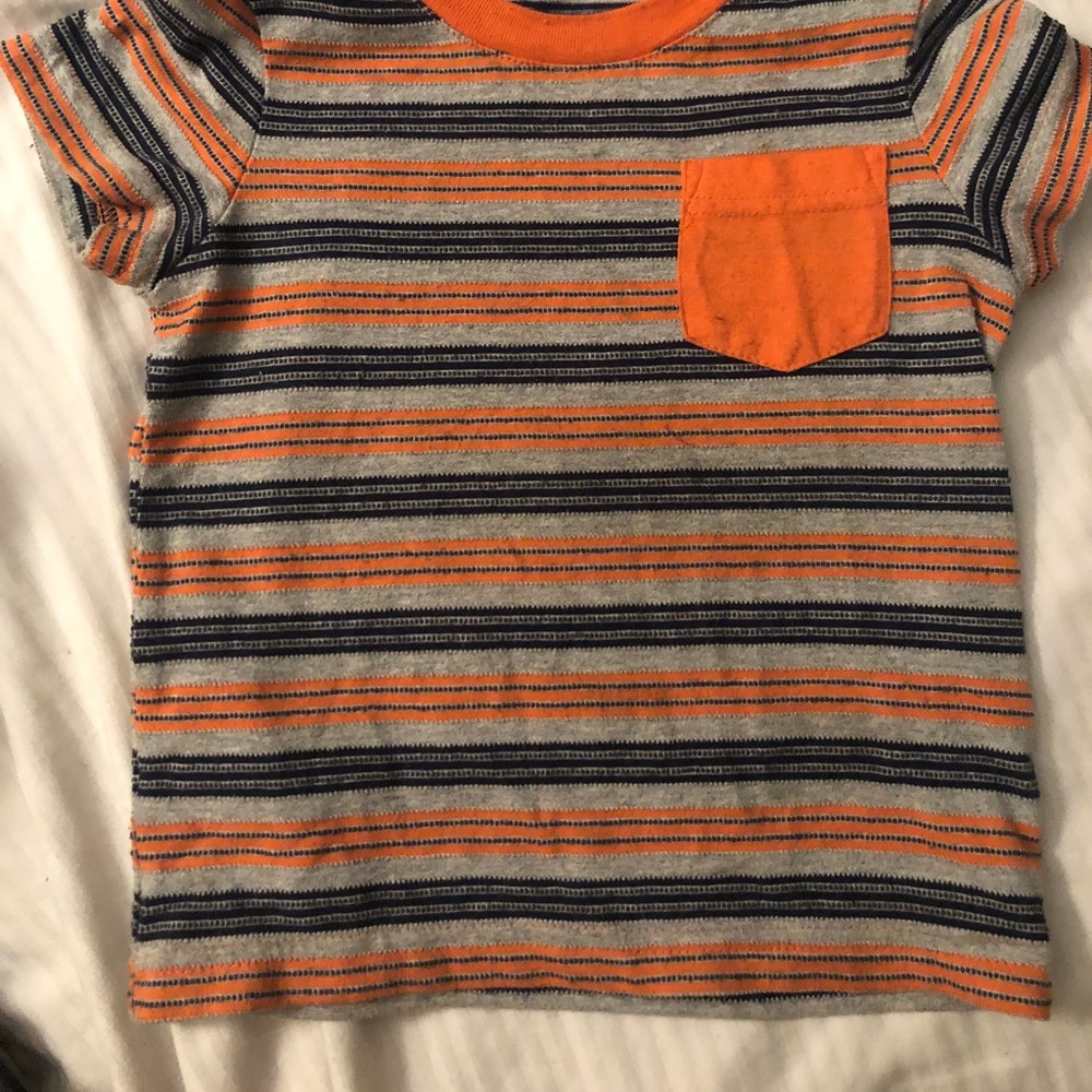 Mini bundle 12M unisex shirts (2)